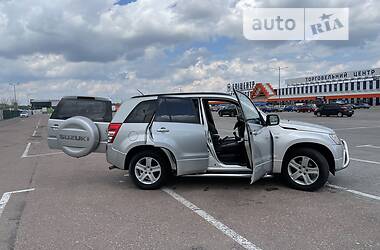 Универсал Suzuki Grand Vitara 2010 в Львове