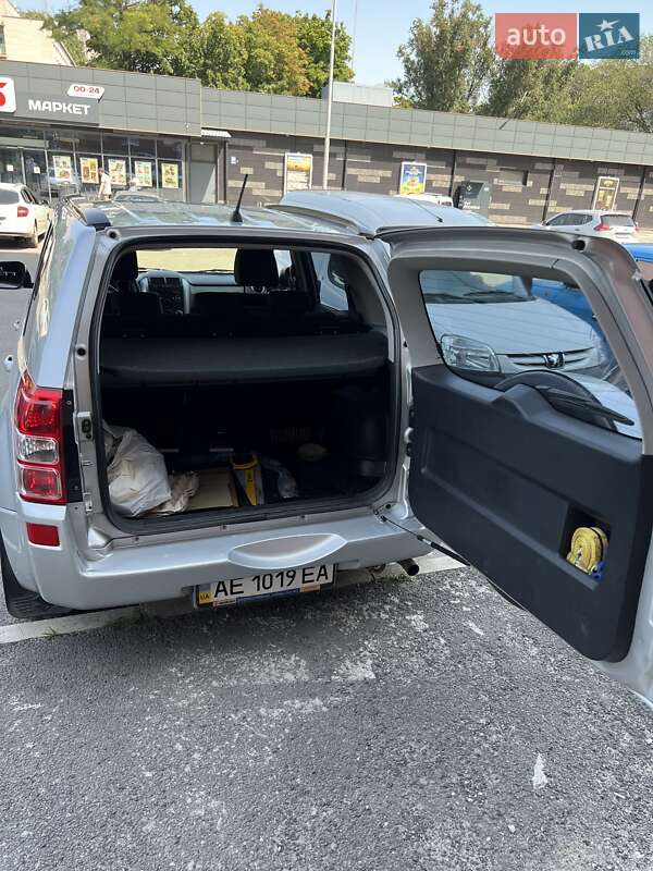 Внедорожник / Кроссовер Suzuki Grand Vitara 2008 в Днепре