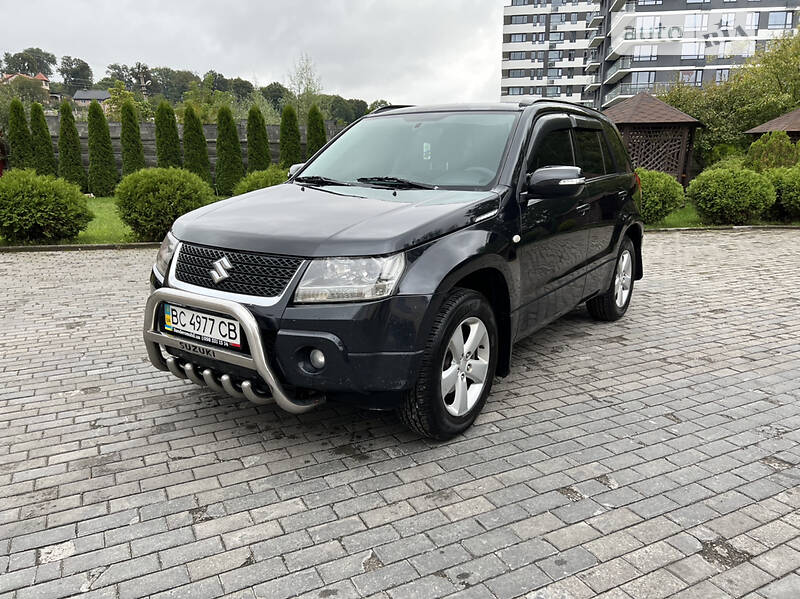Позашляховик / Кросовер Suzuki Grand Vitara 2008 в 