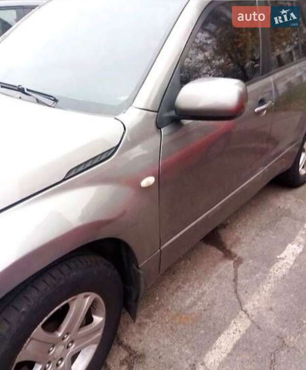 Позашляховик / Кросовер Suzuki Grand Vitara 2008 в Києві