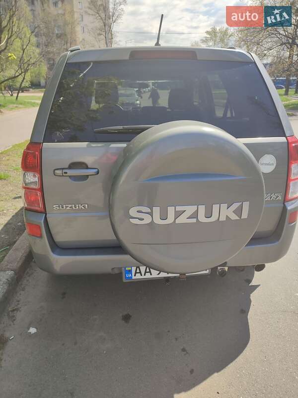 Позашляховик / Кросовер Suzuki Grand Vitara 2008 в Києві