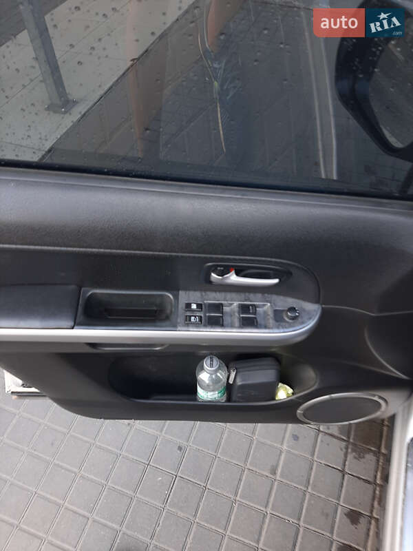 Внедорожник / Кроссовер Suzuki Grand Vitara 2008 в Кропивницком