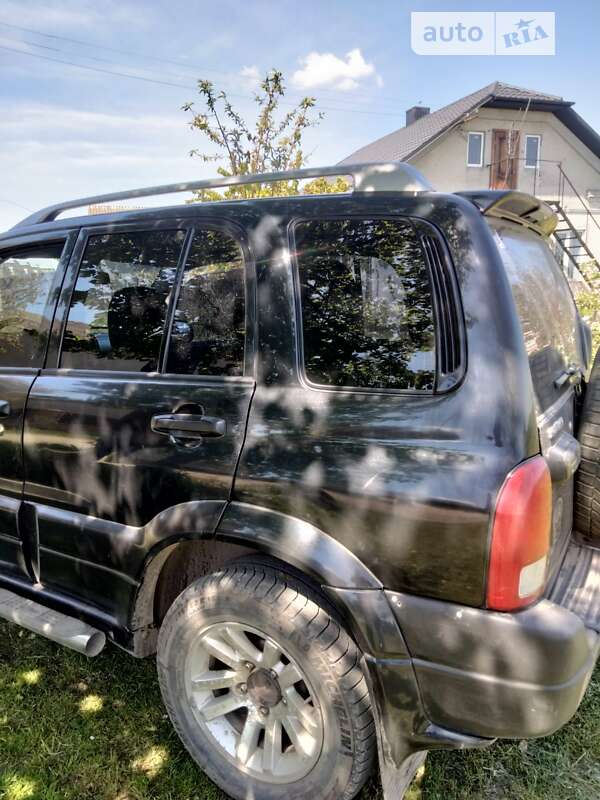 Седан Suzuki Grand Vitara 2004 в Козове