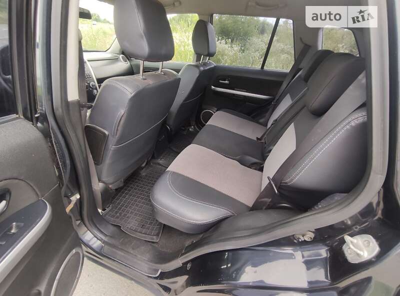 Внедорожник / Кроссовер Suzuki Grand Vitara 2008 в Самборе фото 9 Внедорожник / Кроссовер Suzuki Grand Vitara 2008 в Самборе