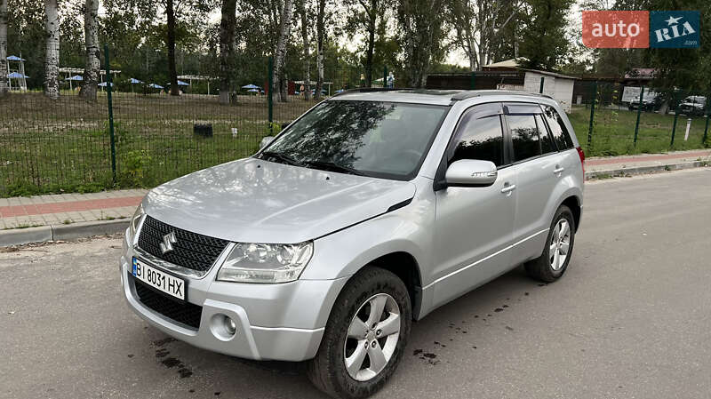 Внедорожник / Кроссовер Suzuki Grand Vitara 2010 в Полтаве