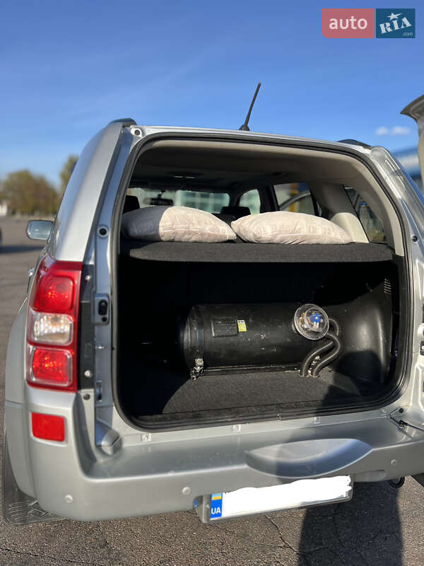 Позашляховик / Кросовер Suzuki Grand Vitara 2008 в Миколаєві