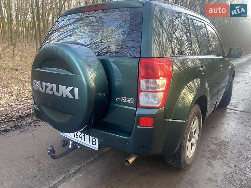 Позашляховик / Кросовер Suzuki Grand Vitara 2007 в Рівному