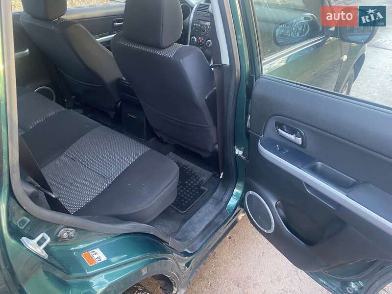 Позашляховик / Кросовер Suzuki Grand Vitara 2007 в Рівному