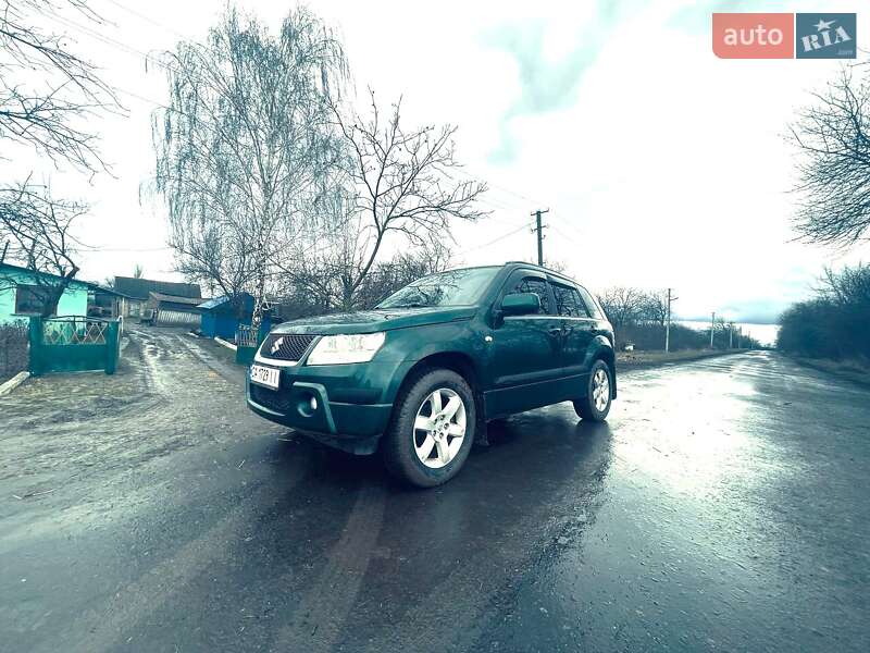 Позашляховик / Кросовер Suzuki Grand Vitara 2008 в Умані