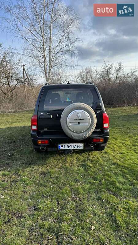 Внедорожник / Кроссовер Suzuki Grand Vitara 2003 в Кременчуге фото 3 Внедорожник / Кроссовер Suzuki Grand Vitara 2003 в Кременчуге