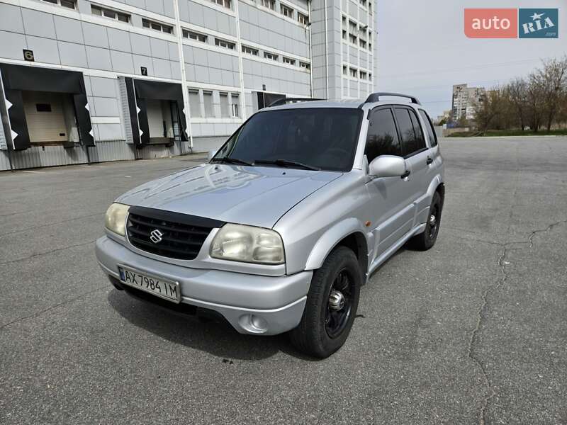 Внедорожник / Кроссовер Suzuki Grand Vitara 2003 в Днепре
