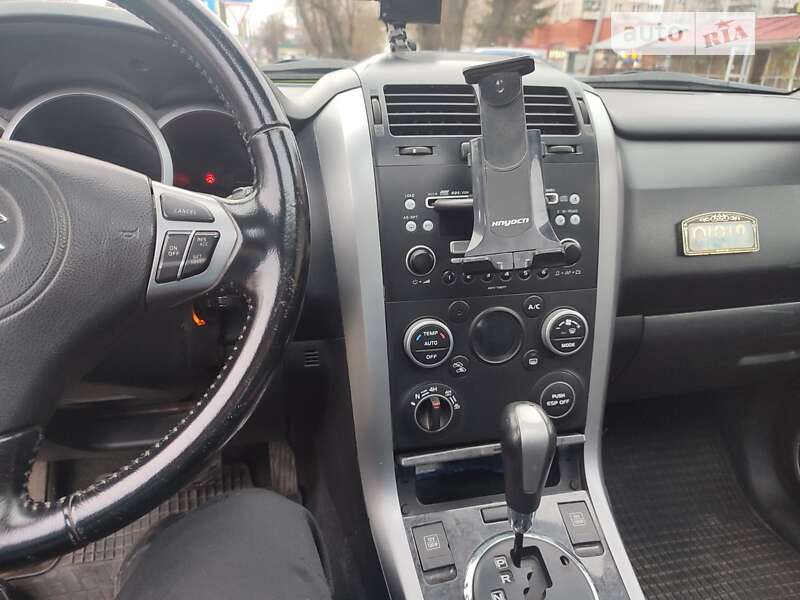 Внедорожник / Кроссовер Suzuki Grand Vitara 2010 в Львове фото 12 Внедорожник / Кроссовер Suzuki Grand Vitara 2010 в Львове