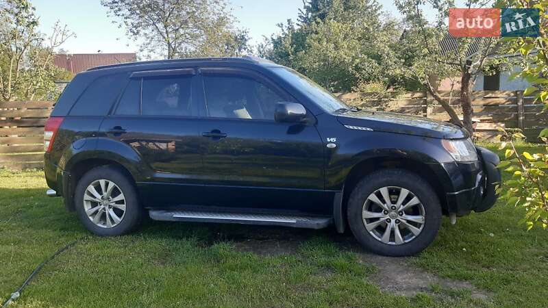 Внедорожник / Кроссовер Suzuki Grand Vitara 2007 в Золотоноше