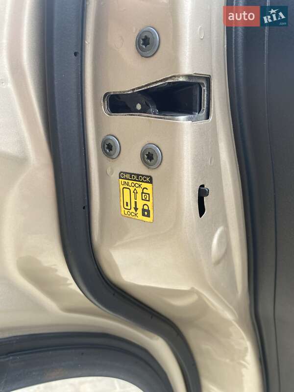 Внедорожник / Кроссовер Suzuki Grand Vitara 2006 в Львове