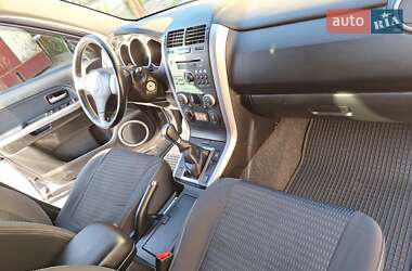 Внедорожник / Кроссовер Suzuki Grand Vitara 2015 в 