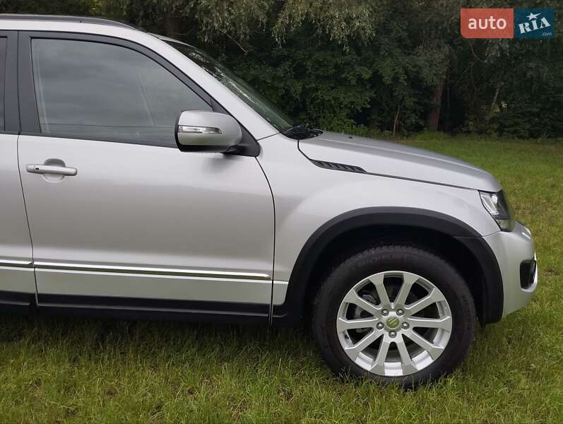 Позашляховик / Кросовер Suzuki Grand Vitara 2013 в Вінниці