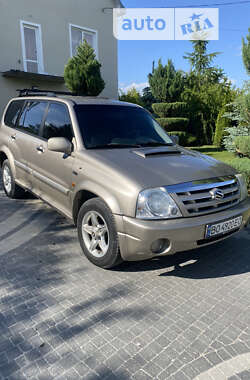 Позашляховик / Кросовер Suzuki Grand Vitara 2004 в Бережанах