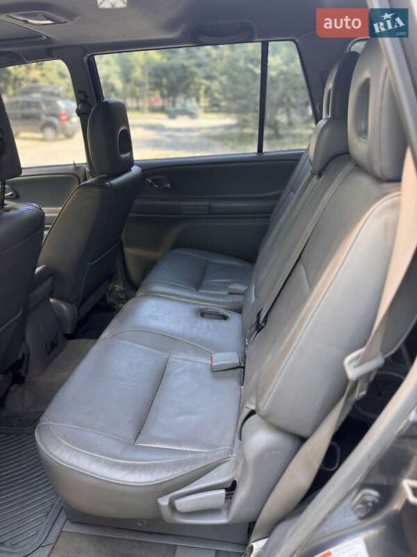 Внедорожник / Кроссовер Suzuki Grand Vitara 2005 в Краматорске