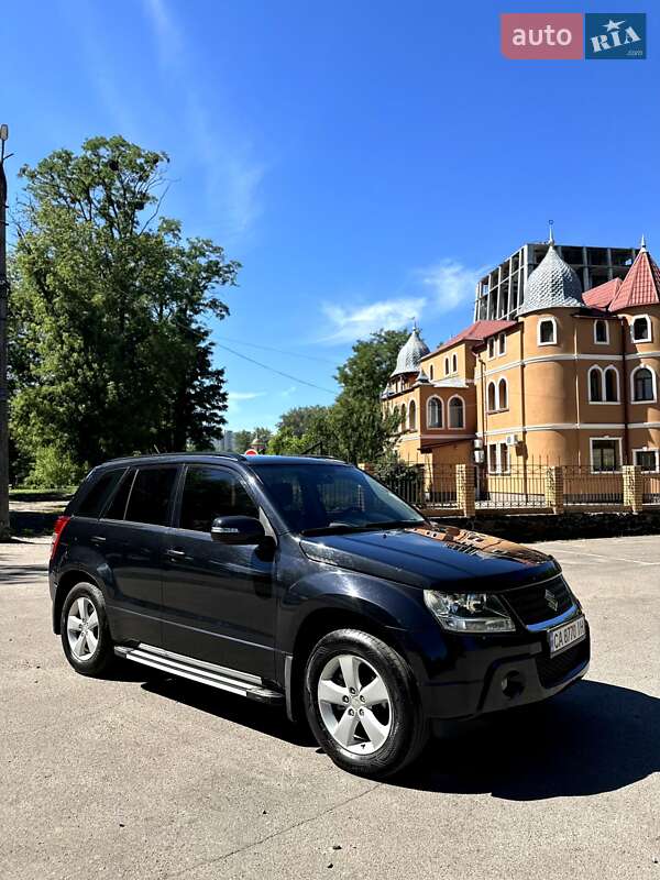 Внедорожник / Кроссовер Suzuki Grand Vitara 2008 в Черкассах