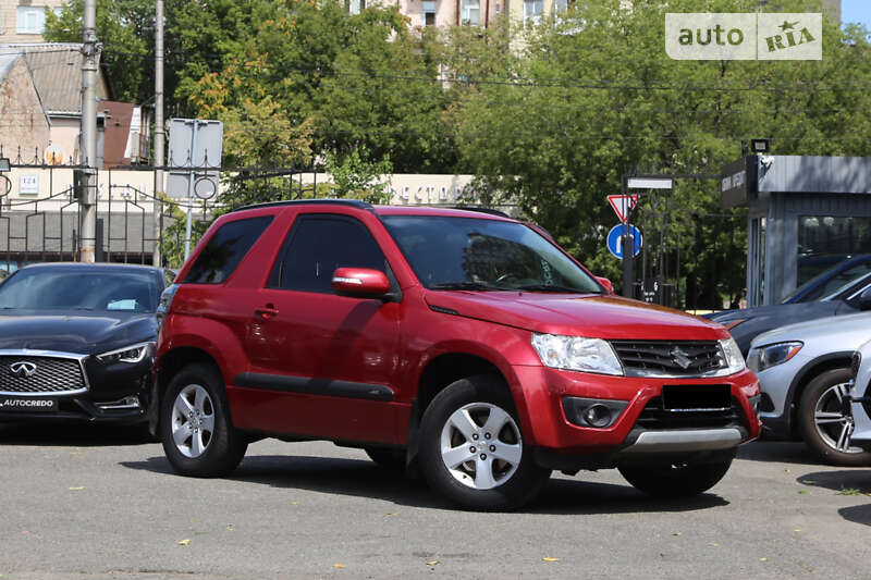 Позашляховик / Кросовер Suzuki Grand Vitara 2014 в Києві