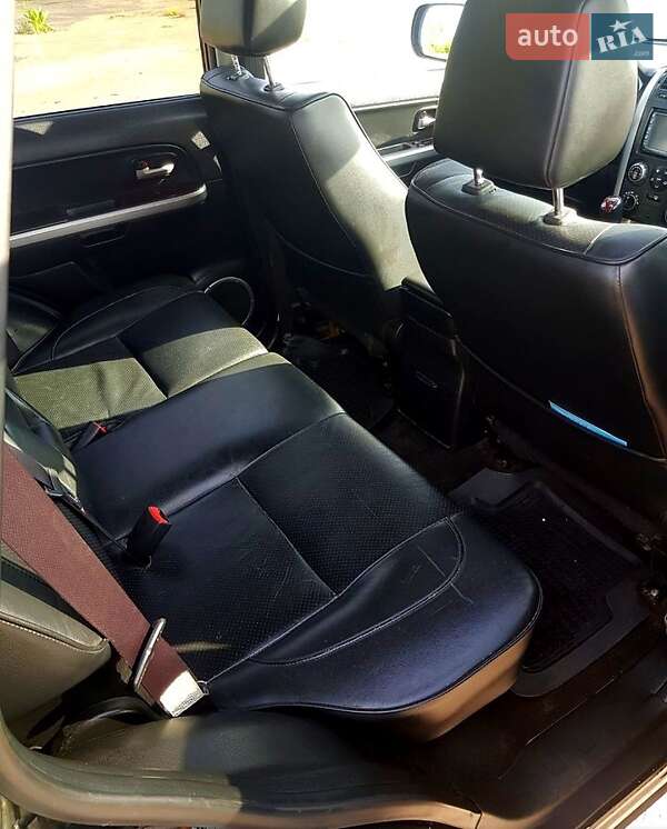 Внедорожник / Кроссовер Suzuki Grand Vitara 2006 в Андрушевке фото 12 Внедорожник / Кроссовер Suzuki Grand Vitara 2006 в Андрушевке