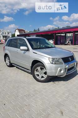 Позашляховик / Кросовер Suzuki Grand Vitara 2006 в Львові