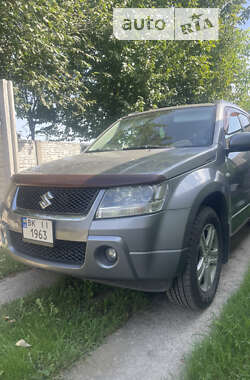 Внедорожник / Кроссовер Suzuki Grand Vitara 2008 в Здолбунове