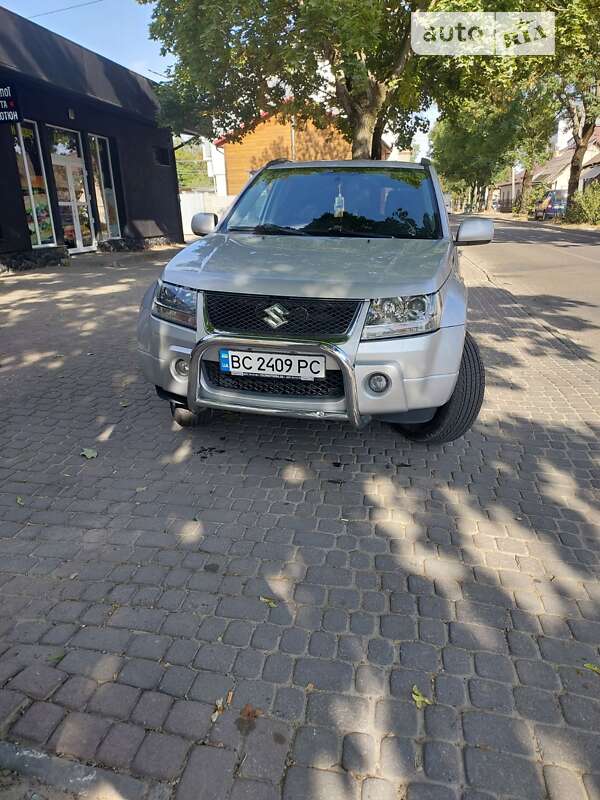 Позашляховик / Кросовер Suzuki Grand Vitara 2006 в Львові