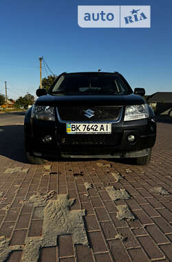 Внедорожник / Кроссовер Suzuki Grand Vitara 2008 в Рокитном