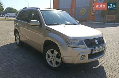 Позашляховик / Кросовер Suzuki Grand Vitara 2008 в Рівному