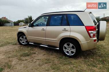 Внедорожник / Кроссовер Suzuki Grand Vitara 2006 в 