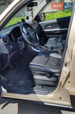 Внедорожник / Кроссовер Suzuki Grand Vitara 2007 в 