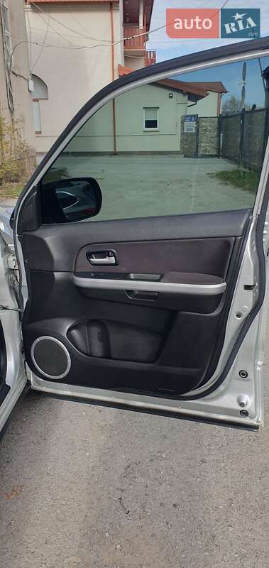 Внедорожник / Кроссовер Suzuki Grand Vitara 2011 в Ивано-Франковске