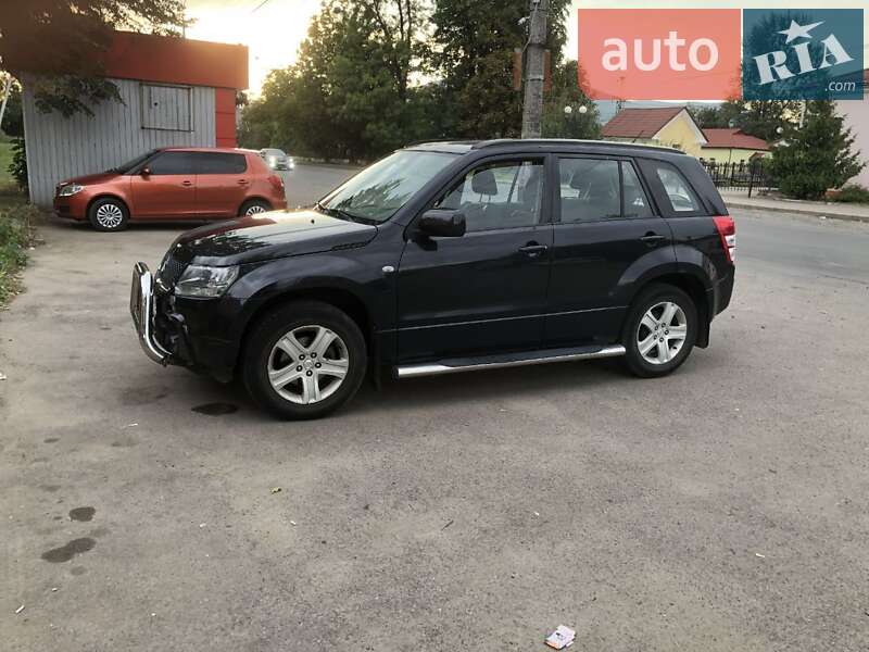 Позашляховик / Кросовер Suzuki Grand Vitara 2008 в Сваляві