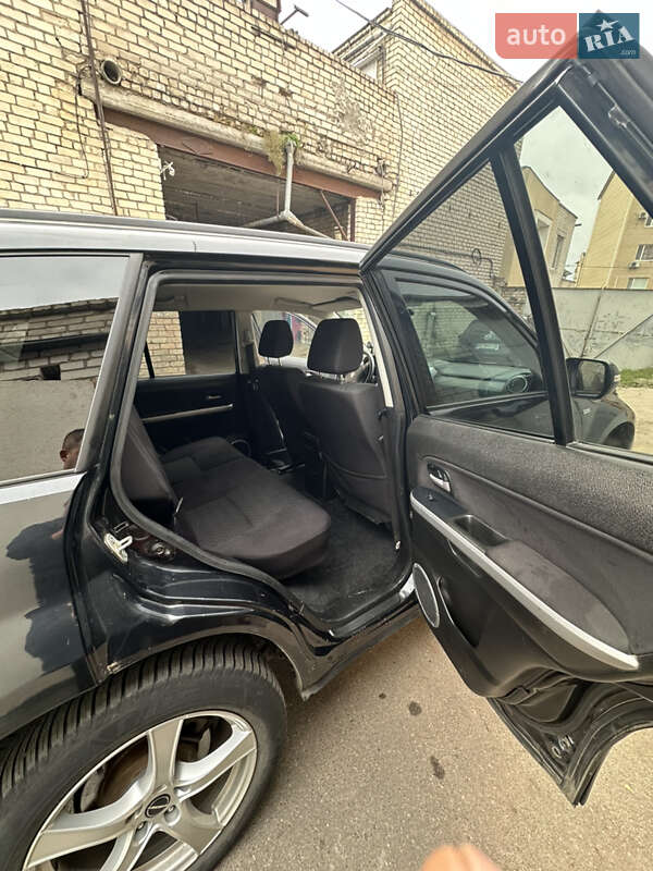 Внедорожник / Кроссовер Suzuki Grand Vitara 2014 в Николаеве