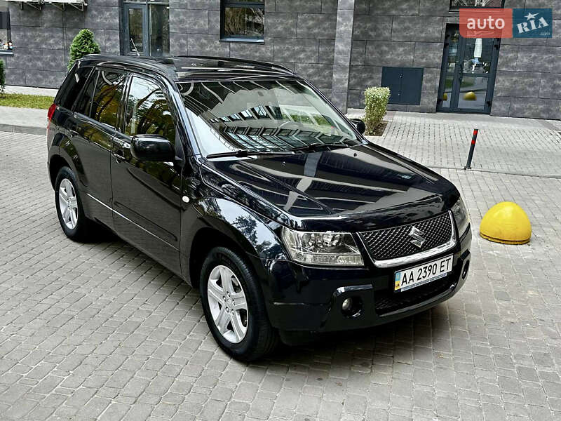 Внедорожник / Кроссовер Suzuki Grand Vitara 2007 в Киеве