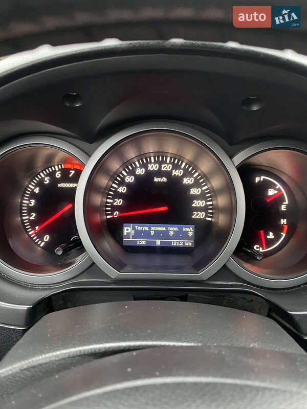 Внедорожник / Кроссовер Suzuki Grand Vitara 2008 в Киеве