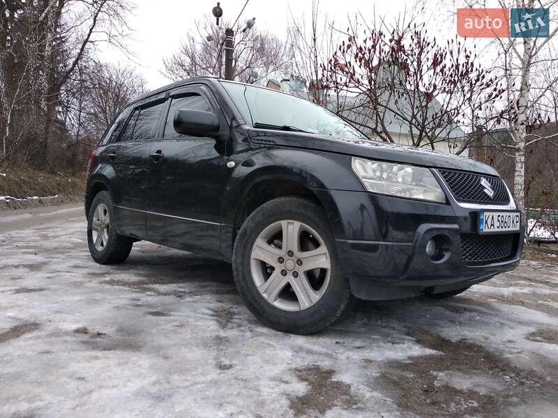 Внедорожник / Кроссовер Suzuki Grand Vitara 2006 в Фастове