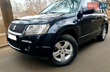 Внедорожник / Кроссовер Suzuki Grand Vitara 2006 в Харькове