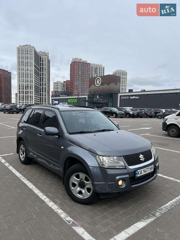 Внедорожник / Кроссовер Suzuki Grand Vitara 2007 в Киеве