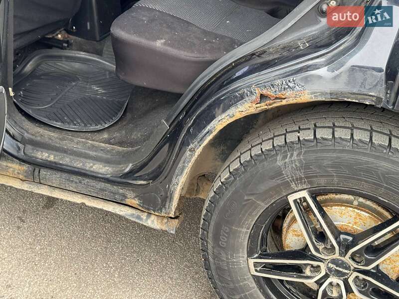 Позашляховик / Кросовер Suzuki Grand Vitara 2007 в Чернівцях