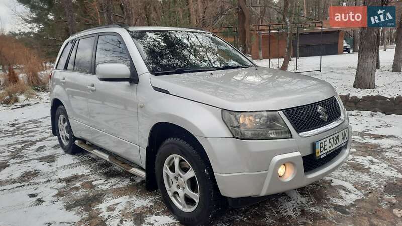 Внедорожник / Кроссовер Suzuki Grand Vitara 2008 в Киеве