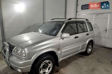 Позашляховик / Кросовер Suzuki Grand Vitara 2003 в 
