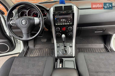 Внедорожник / Кроссовер Suzuki Grand Vitara 2016 в 