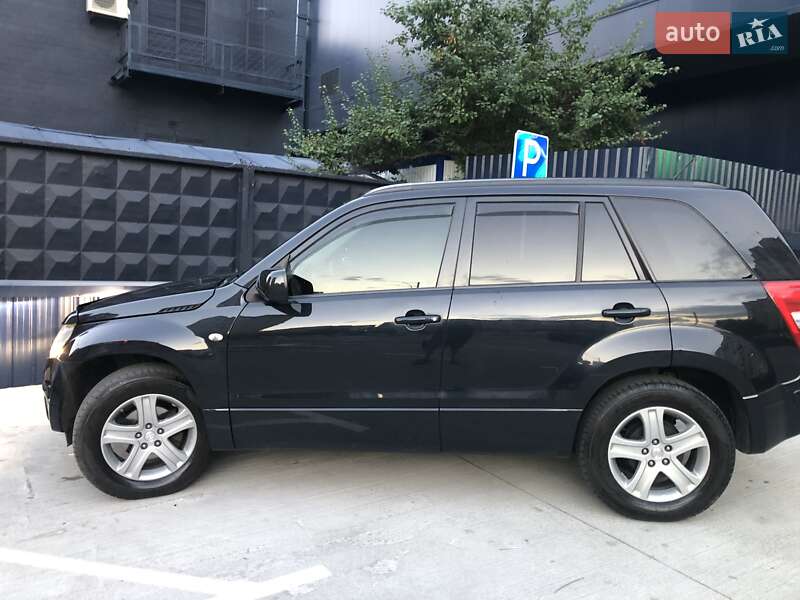 Внедорожник / Кроссовер Suzuki Grand Vitara 2007 в Киеве