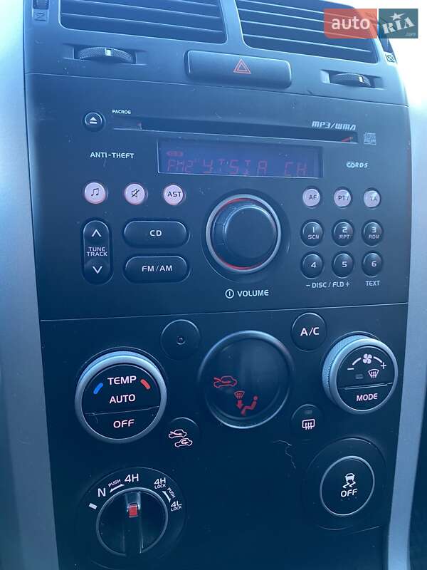 Позашляховик / Кросовер Suzuki Grand Vitara 2017 в Чернігові фото 27 Позашляховик / Кросовер Suzuki Grand Vitara 2017 в Чернігові