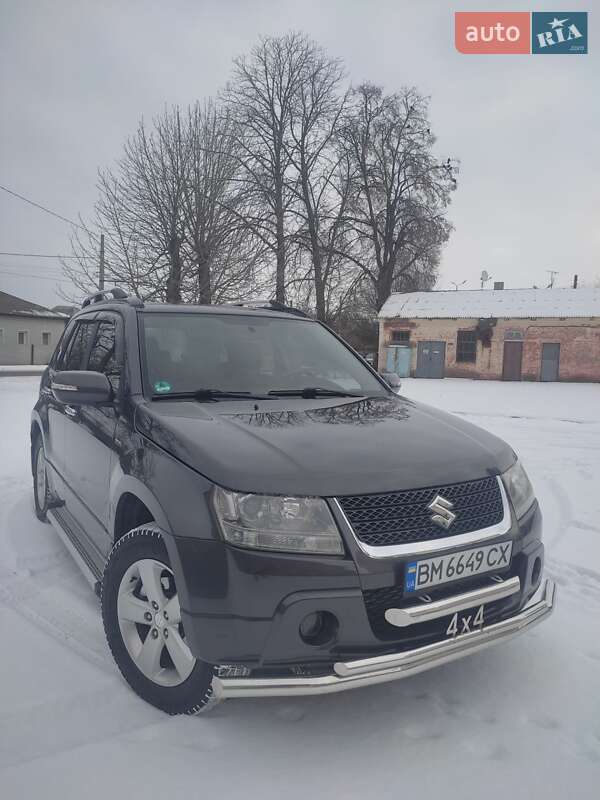 Внедорожник / Кроссовер Suzuki Grand Vitara 2010 в Конотопе