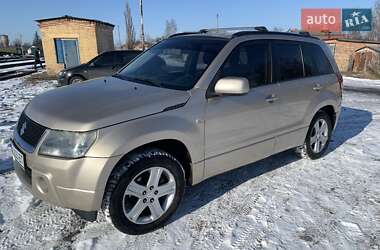 Позашляховик / Кросовер Suzuki Grand Vitara 2006 в Ромнах