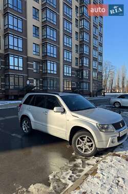 Внедорожник / Кроссовер Suzuki Grand Vitara 2007 в 