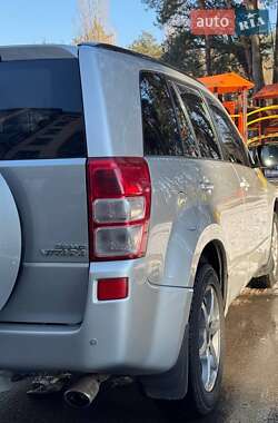 Внедорожник / Кроссовер Suzuki Grand Vitara 2007 в 